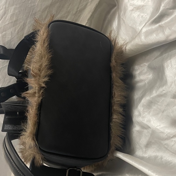 Loungefly Game of Thrones Faux Fur Backpack - Picture 5 of 7